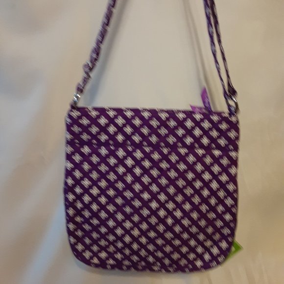 NWT Vera Bradley Collegiate Triple Zip Hipster - Picture 2 of 7